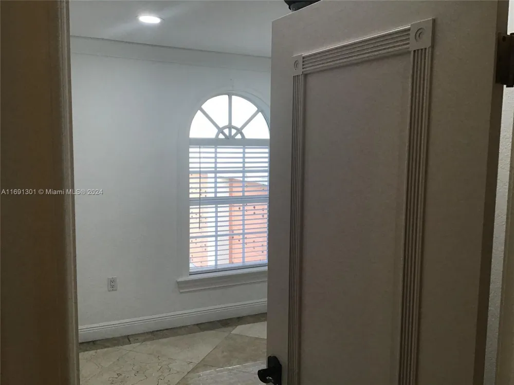 13460 SW 32nd ST Kendall, FL 33175