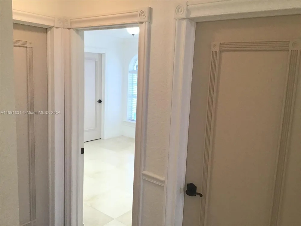 13460 SW 32nd ST Kendall, FL 33175