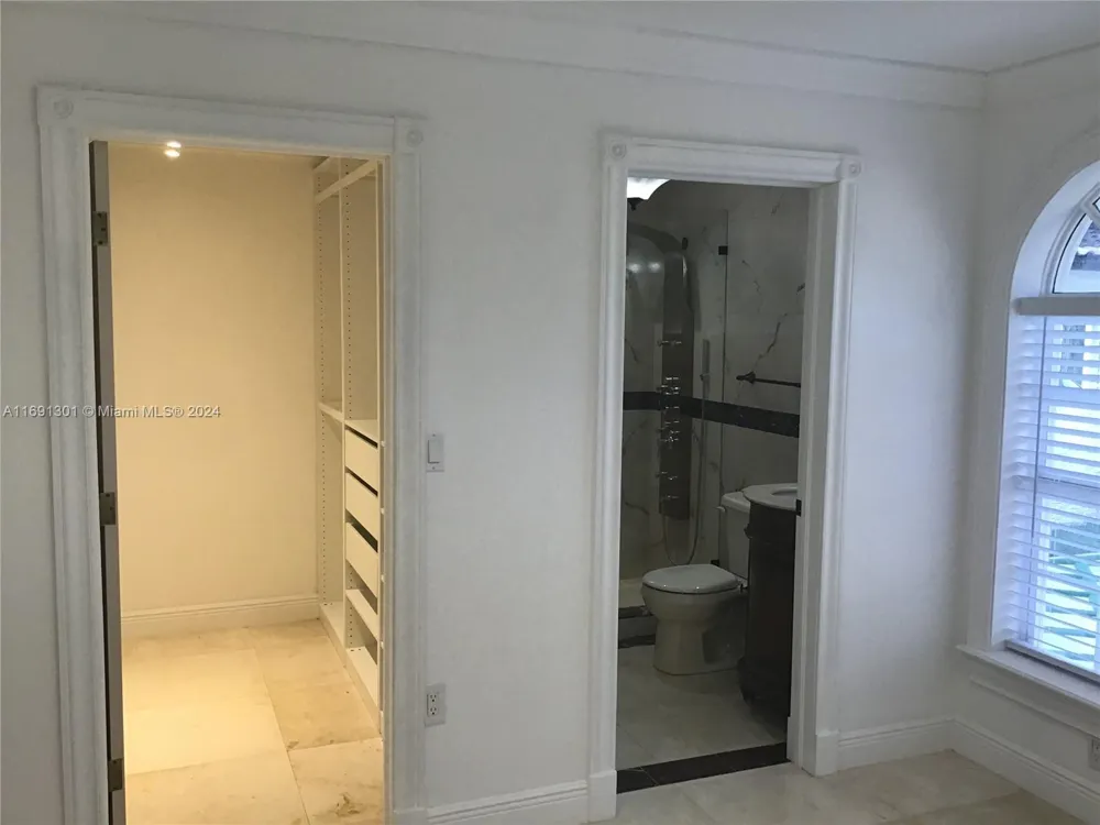 13460 SW 32nd ST Kendall, FL 33175