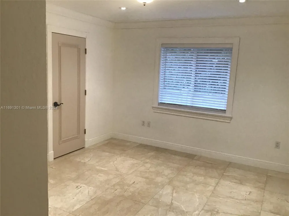 13460 SW 32nd ST Kendall, FL 33175