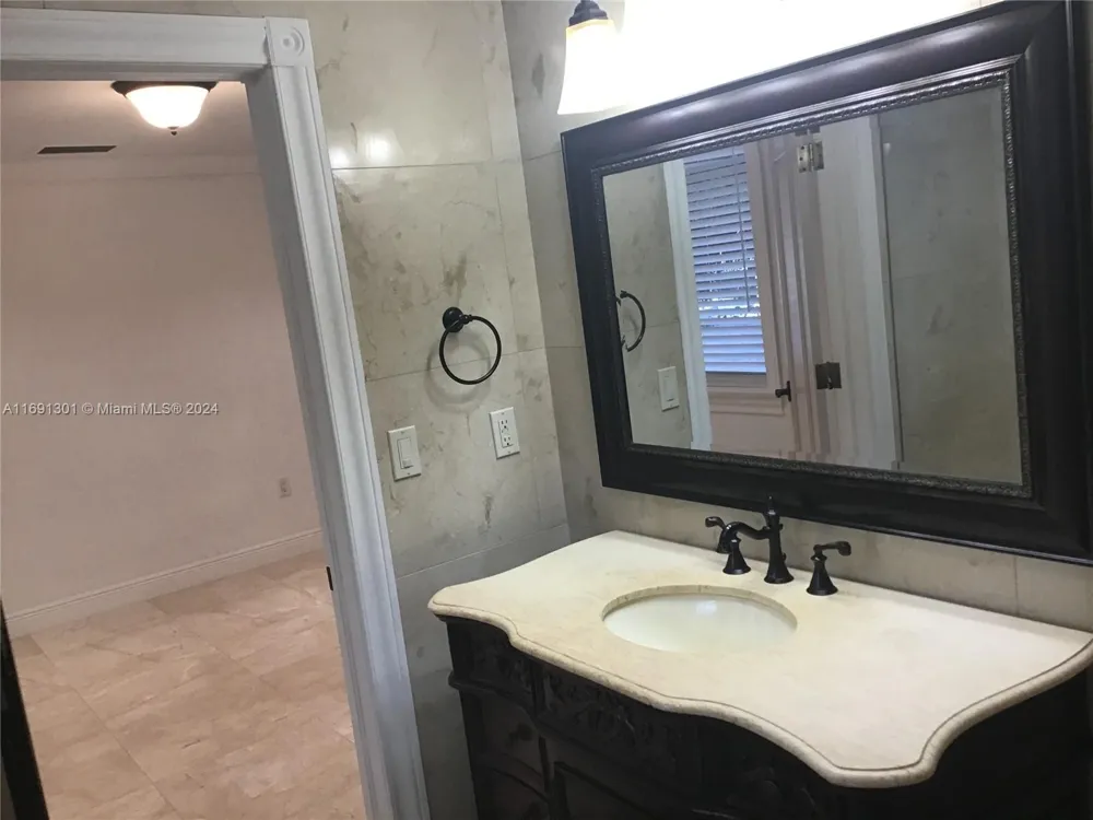 13460 SW 32nd ST Kendall, FL 33175