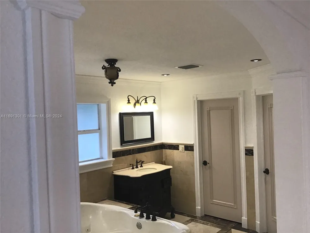 13460 SW 32nd ST Kendall, FL 33175