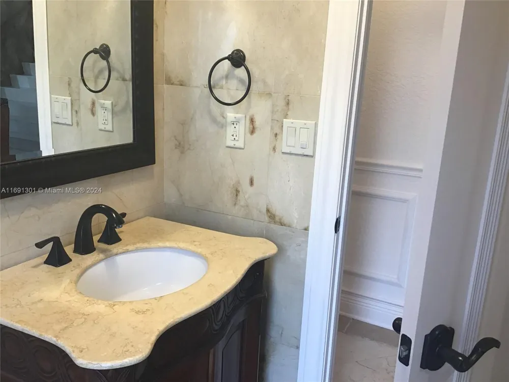 13460 SW 32nd ST Kendall, FL 33175