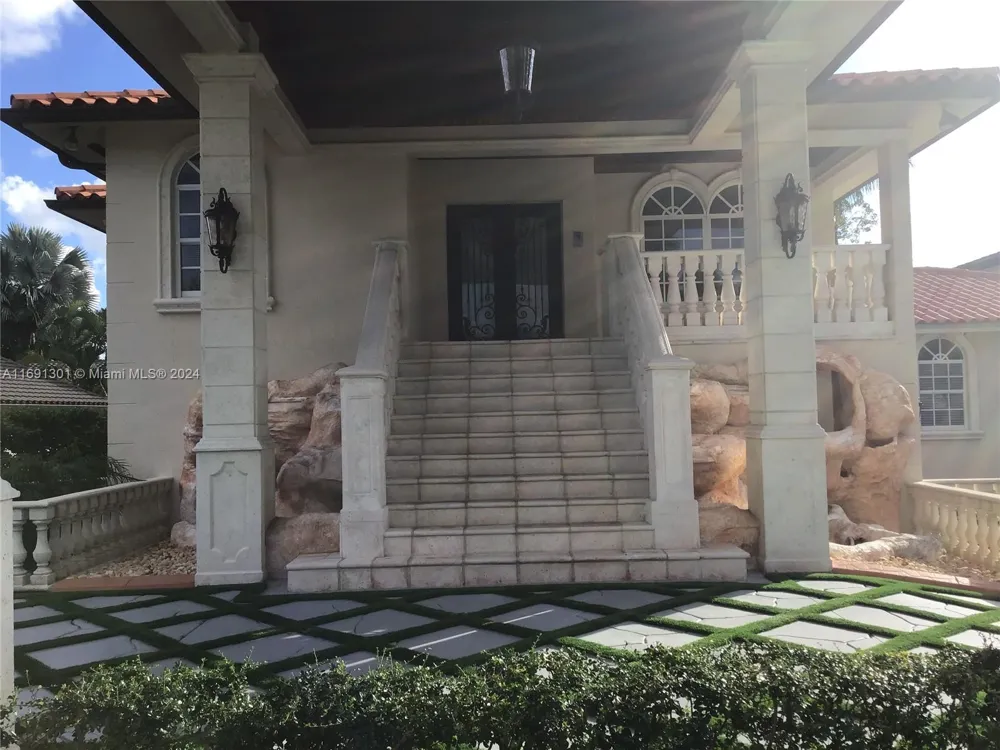 13460 SW 32nd ST Kendall, FL 33175