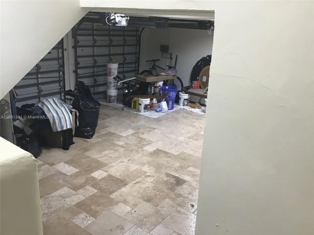 13460 SW 32nd ST Kendall, FL 33175