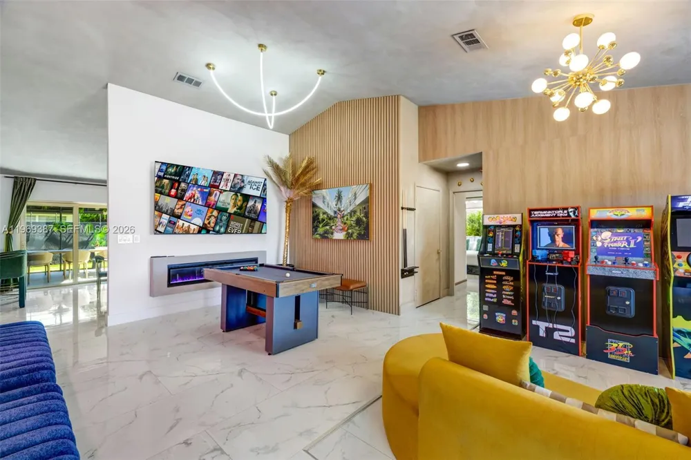 14617 SW 167th Ter Miami, FL 33177