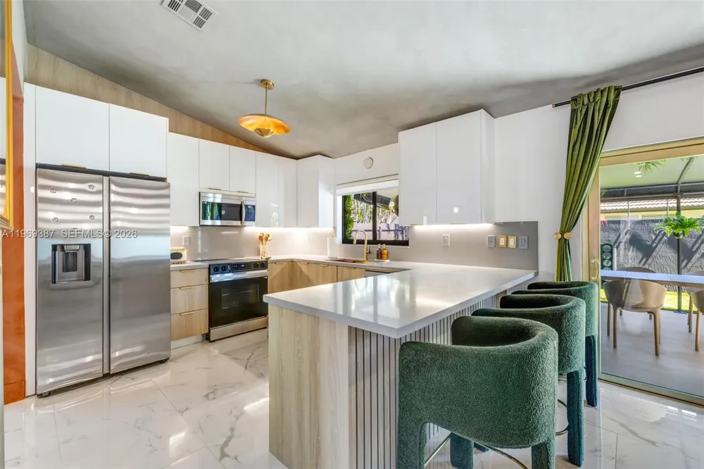 14617 SW 167th Ter Miami, FL 33177