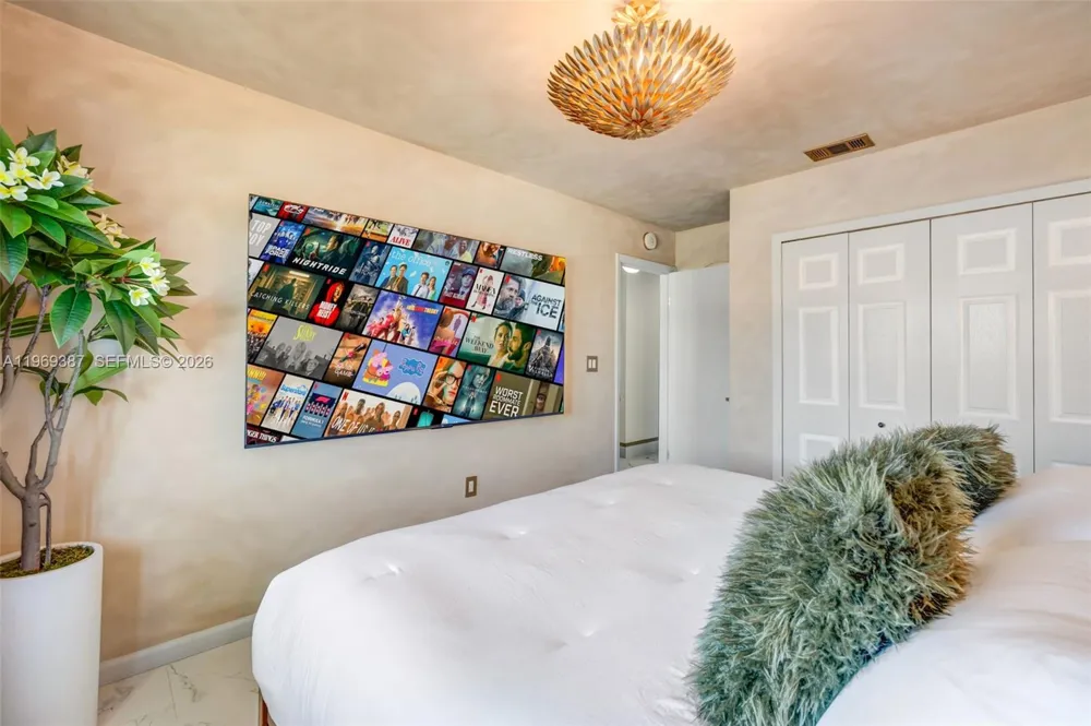 14617 SW 167th Ter Miami, FL 33177