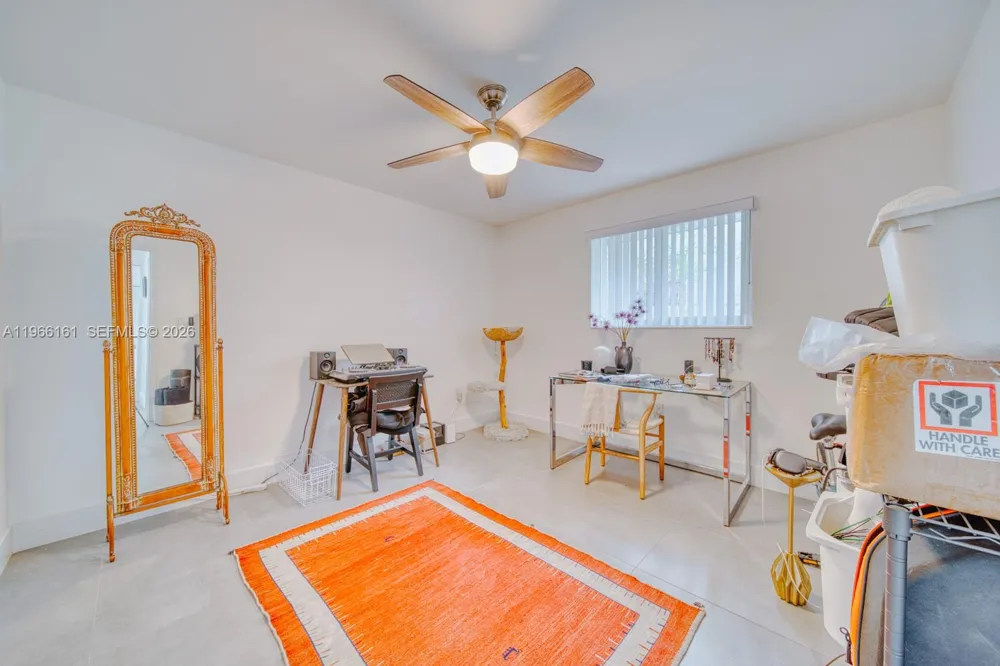 2841 SW 24th Ter Miami, FL 33145