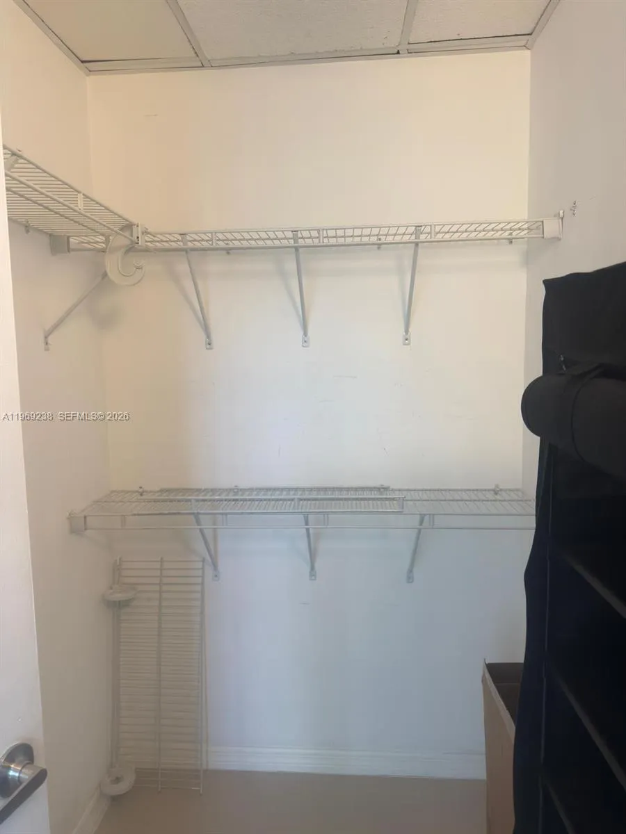 465 Brickell #1504 Miami, FL 33131