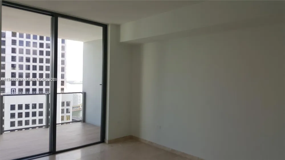 68 SE 6th St #3305 Miami, FL 33131