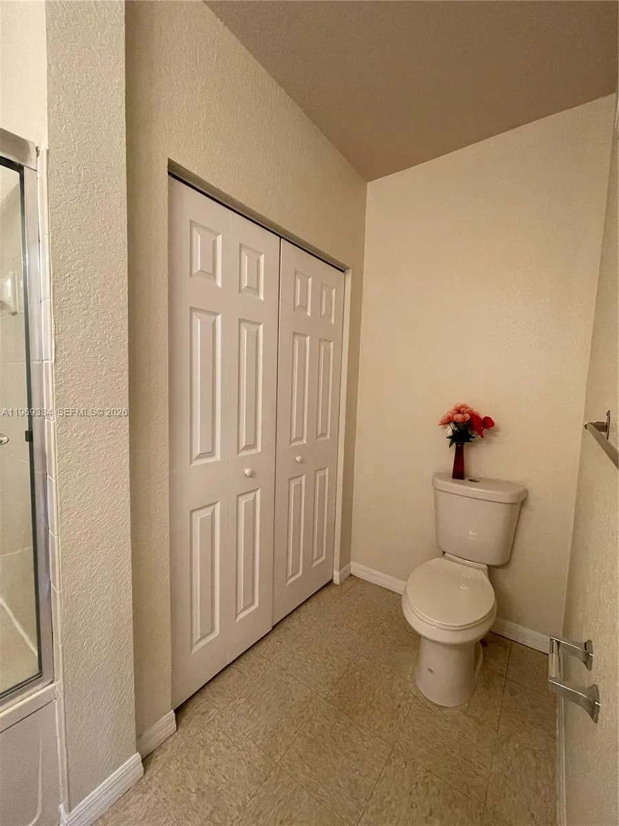 2305 Belmont Ln #2305 North Lauderdale, FL 33068