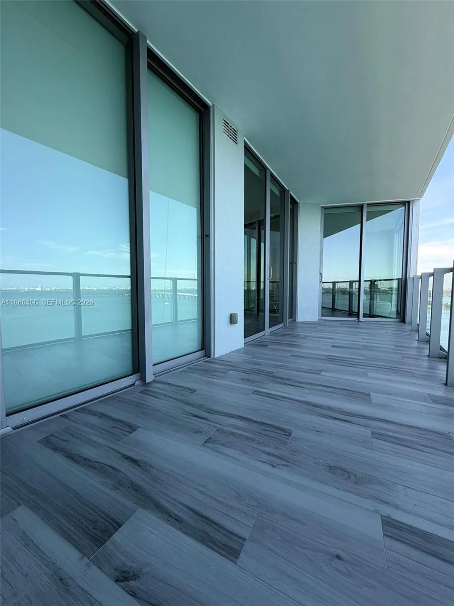 2900 NE 7th Ave #1205 Miami, FL 33137
