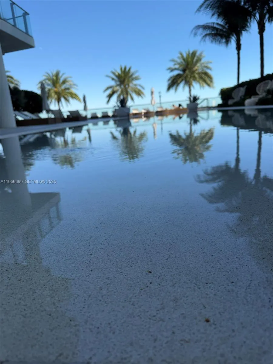 2900 NE 7th Ave #1205 Miami, FL 33137