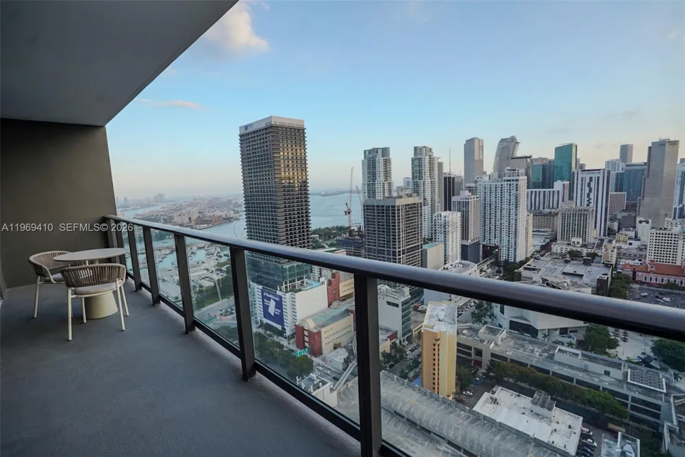 601 NE 1st Ave #3507 Miami, FL 33132