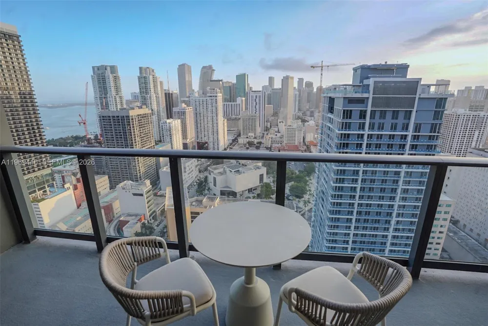 601 NE 1st Ave #3507 Miami, FL 33132