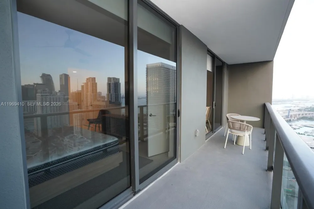 601 NE 1st Ave #3507 Miami, FL 33132