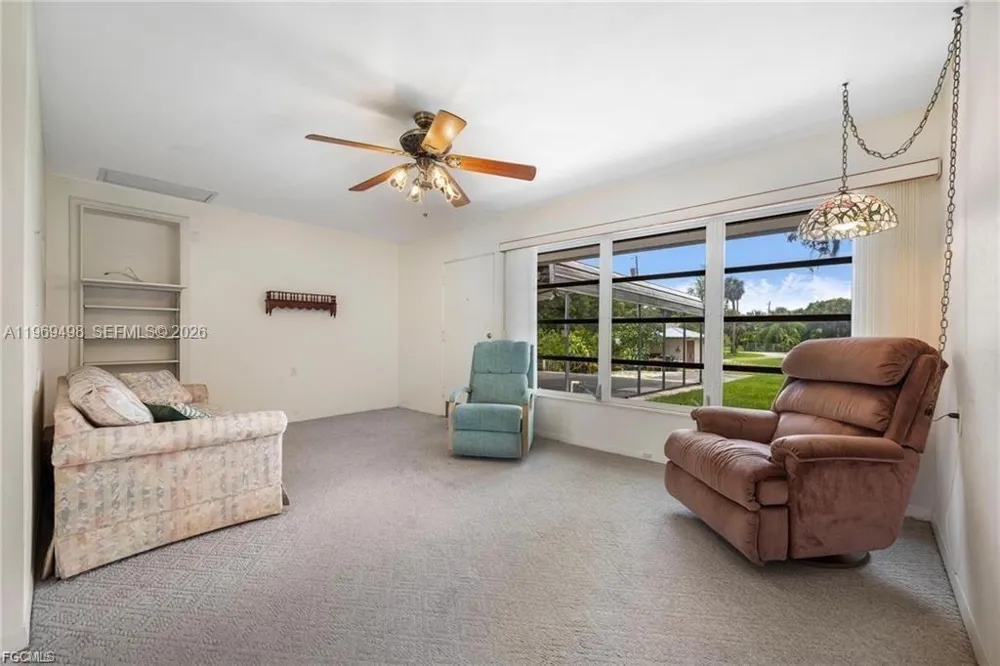 2030 Ft Denaud Rd La Belle, FL 33935