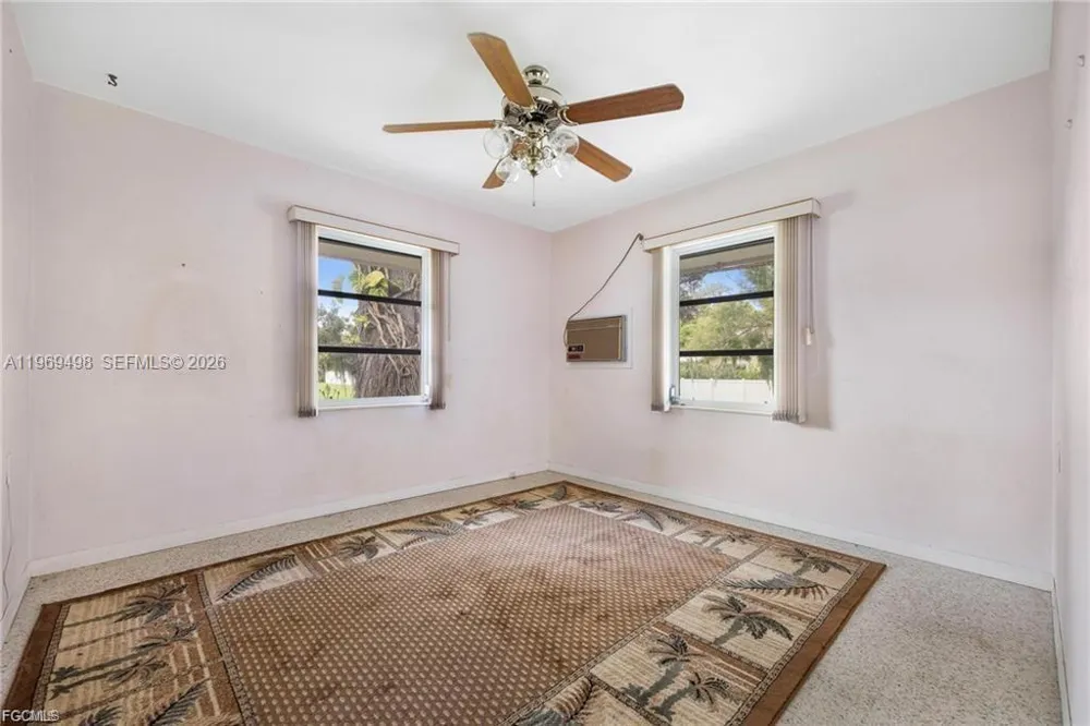 2030 Ft Denaud Rd La Belle, FL 33935