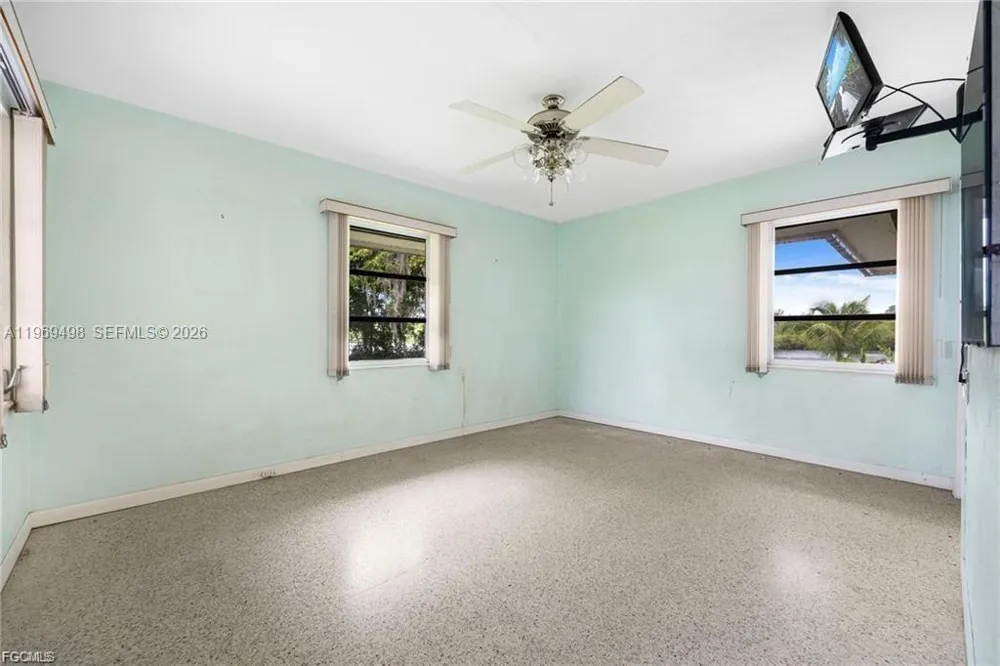 2030 Ft Denaud Rd La Belle, FL 33935