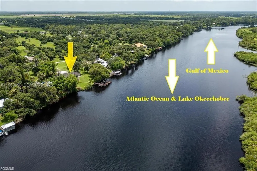 2030 Ft Denaud Rd La Belle, FL 33935