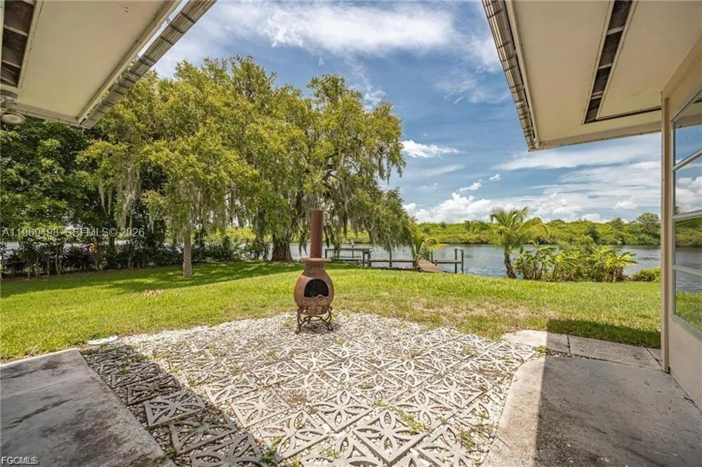 2030 Ft Denaud Rd La Belle, FL 33935