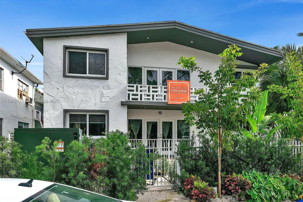 1561 Jefferson Avenue Miami Beach, FL 33139