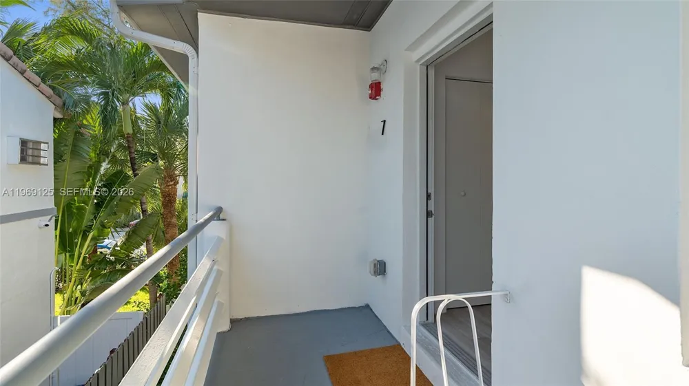 1561 Jefferson Avenue Miami Beach, FL 33139