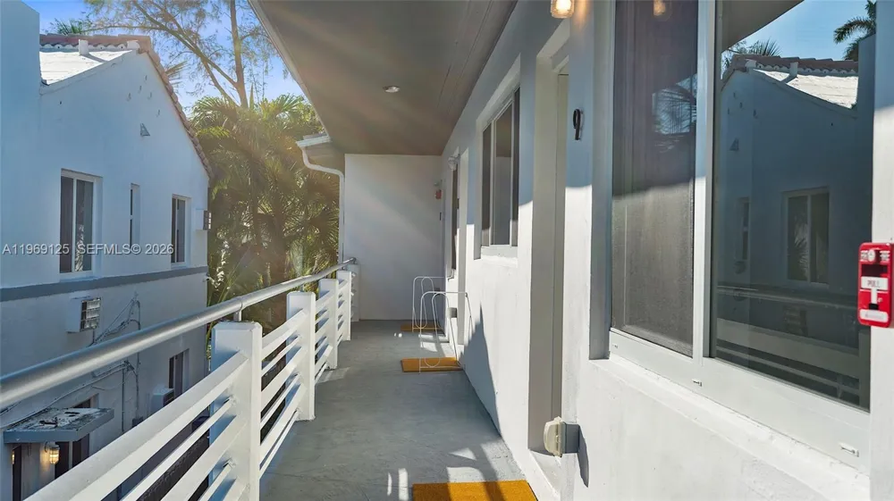 1561 Jefferson Avenue Miami Beach, FL 33139