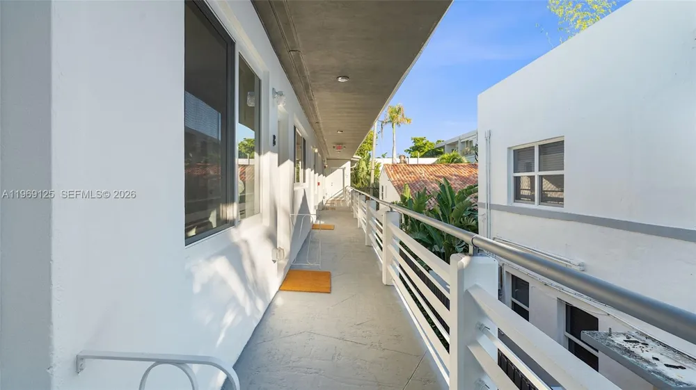 1561 Jefferson Avenue Miami Beach, FL 33139
