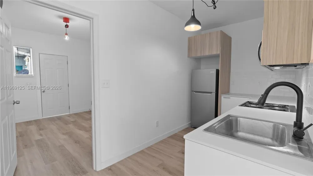 1561 Jefferson Avenue Miami Beach, FL 33139