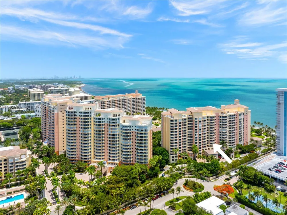 799 Crandon Blvd #605 Key Biscayne, FL 33149