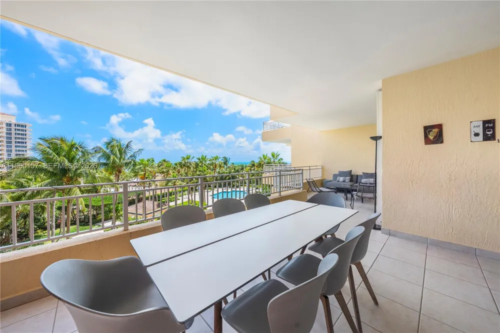 799 Crandon Blvd #605 Key Biscayne, FL 33149