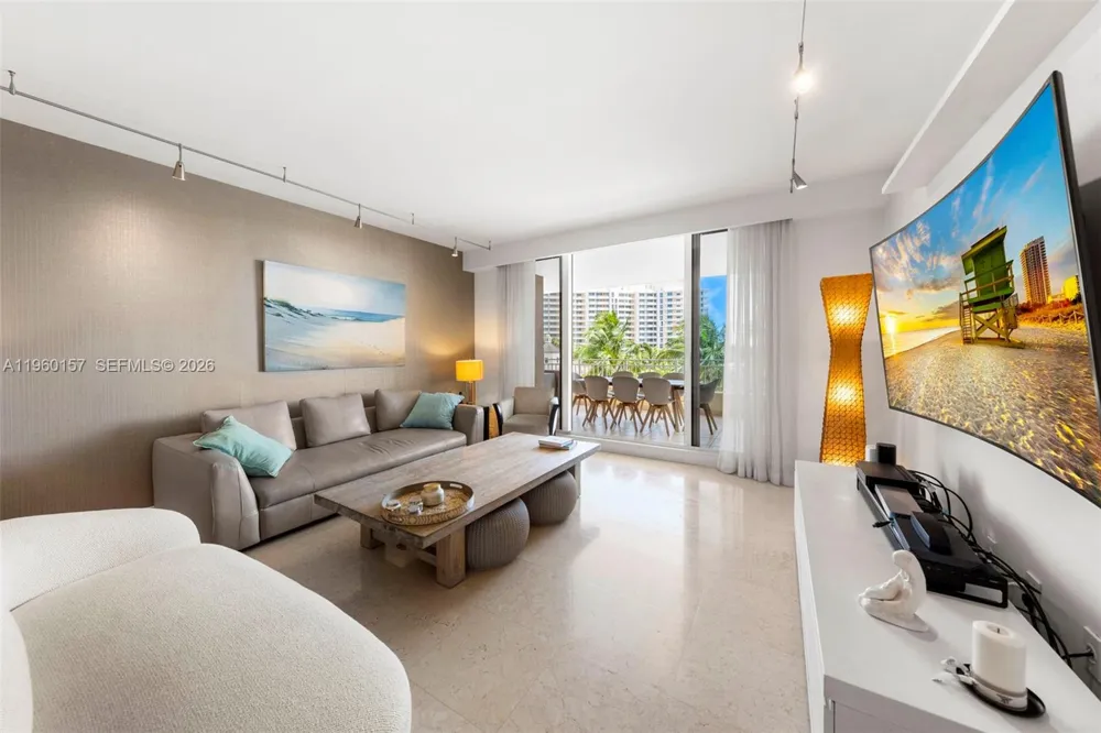 799 Crandon Blvd #605 Key Biscayne, FL 33149