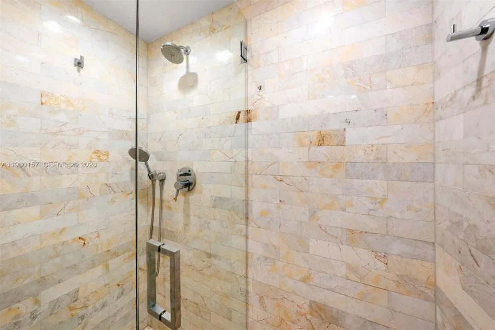 799 Crandon Blvd #605 Key Biscayne, FL 33149