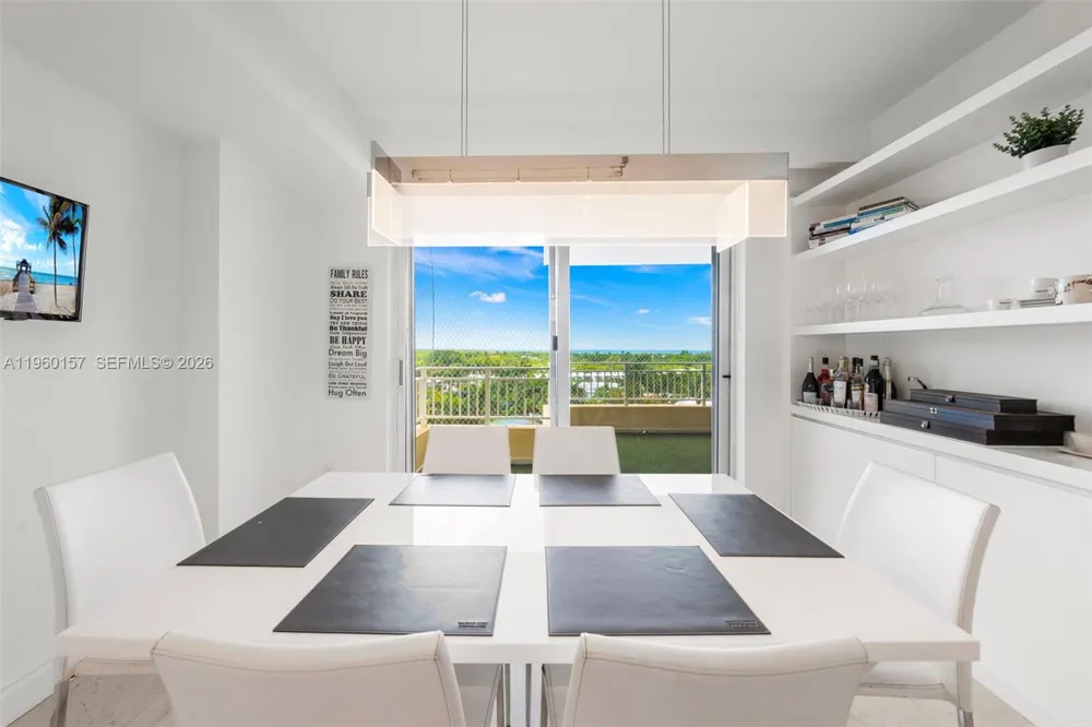 799 Crandon Blvd #605 Key Biscayne, FL 33149