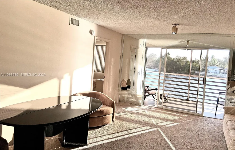 10456 NW 24th Pl #206 Sunrise, FL 33322