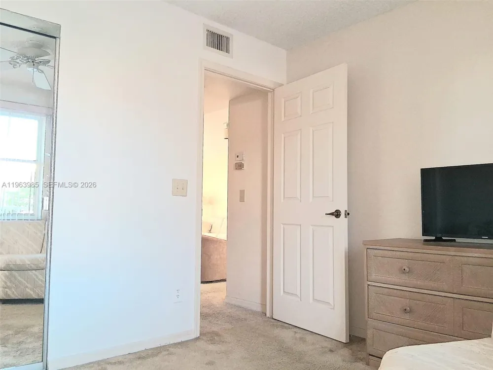 10456 NW 24th Pl #206 Sunrise, FL 33322