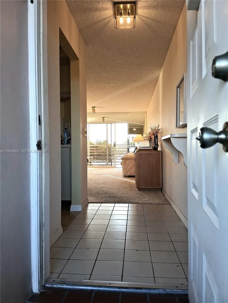 10456 NW 24th Pl #206 Sunrise, FL 33322