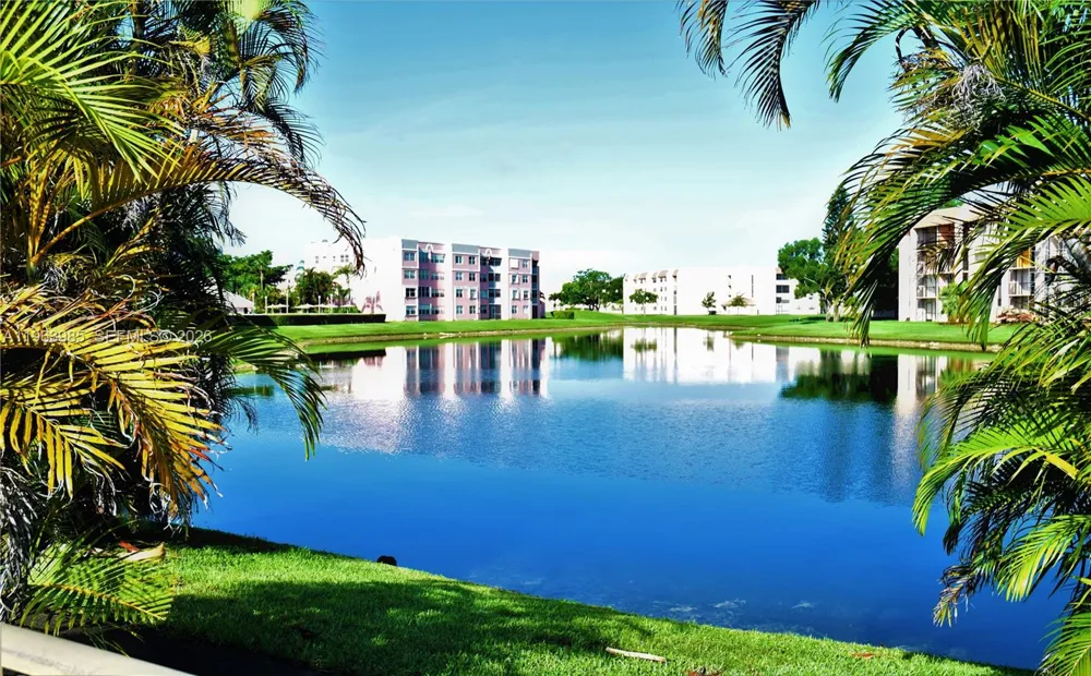 10456 NW 24th Pl #206 Sunrise, FL 33322