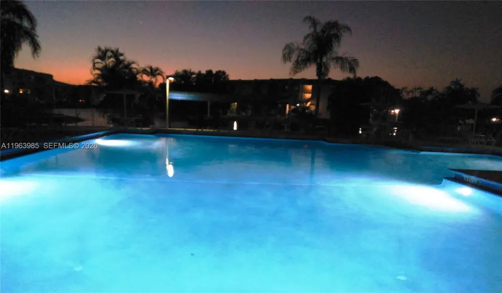 10456 NW 24th Pl #206 Sunrise, FL 33322