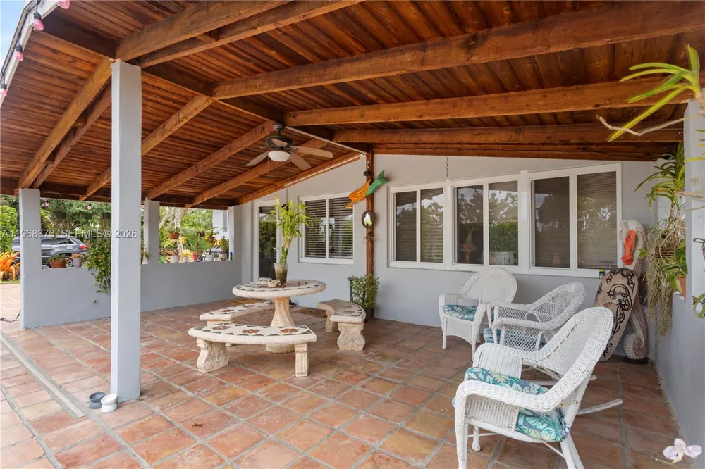 25900 SW 182nd Ave Homestead, FL 33031