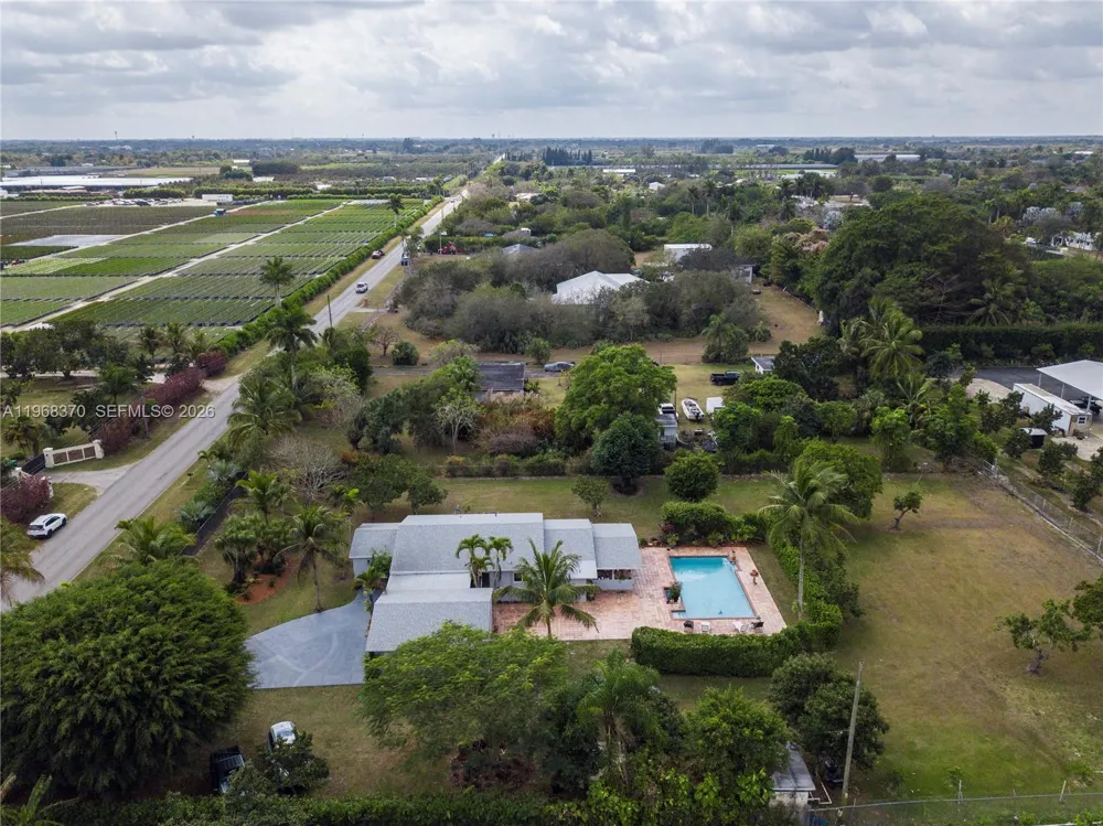 25900 SW 182nd Ave Homestead, FL 33031