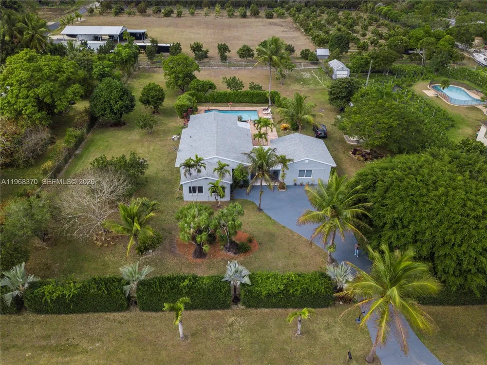 25900 SW 182nd Ave Homestead, FL 33031