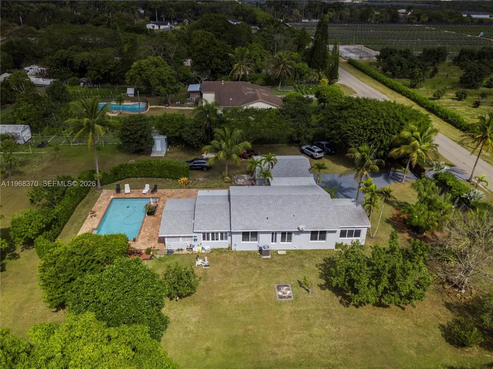25900 SW 182nd Ave Homestead, FL 33031