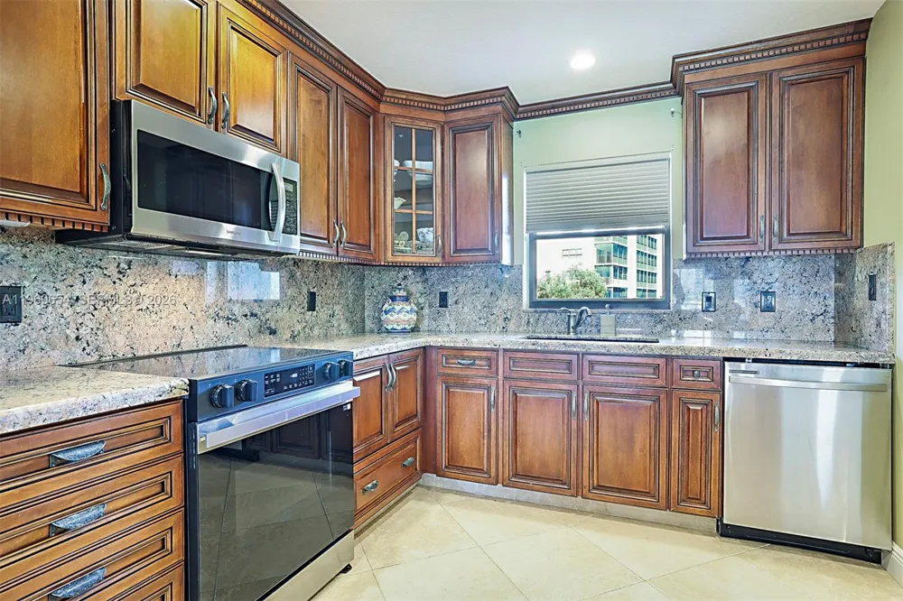100 Intracoastal Pl #102 Jupiter, FL 33469