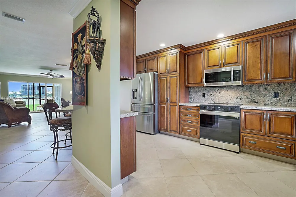 100 Intracoastal Pl #102 Jupiter, FL 33469