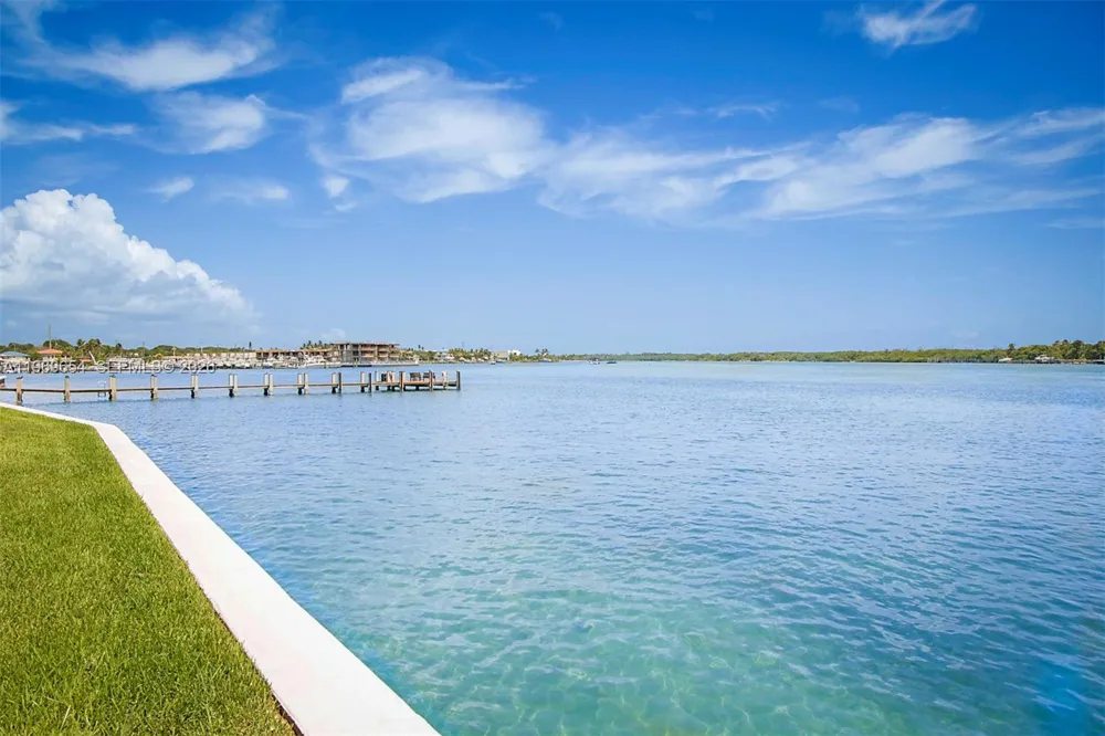 100 Intracoastal Pl #102 Jupiter, FL 33469