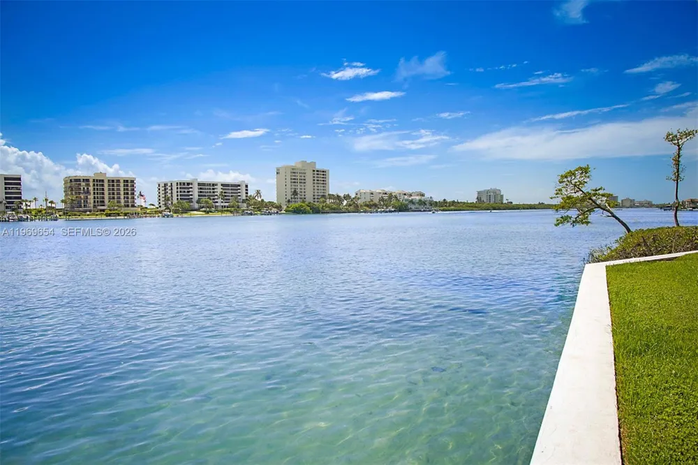100 Intracoastal Pl #102 Jupiter, FL 33469