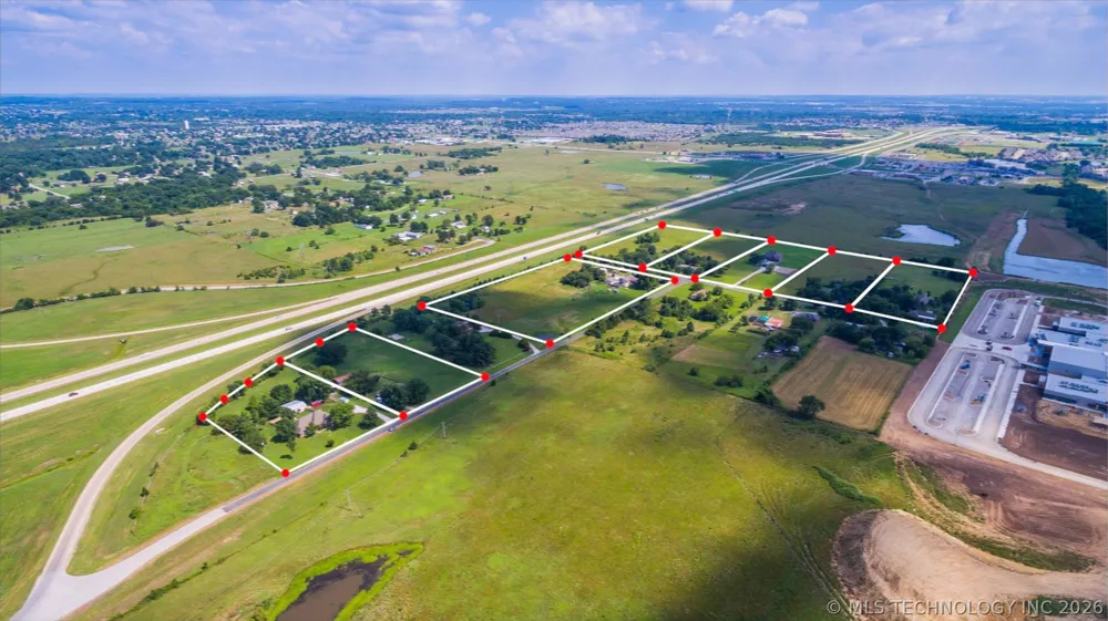 13316 E 122nd Street Collinsville, OK 74021